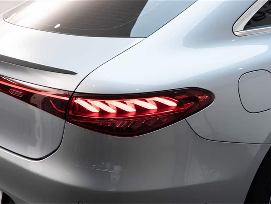 Mercedes-Benz EQS Class 2022 immagine di auto #9