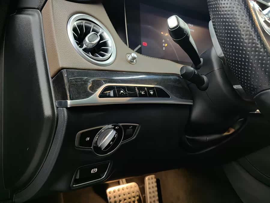 Mercedes-Benz S Class 2017 immagine di auto #9