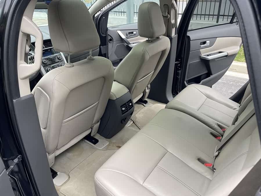Ford Edge (Imported) 2011 immagine di auto #9