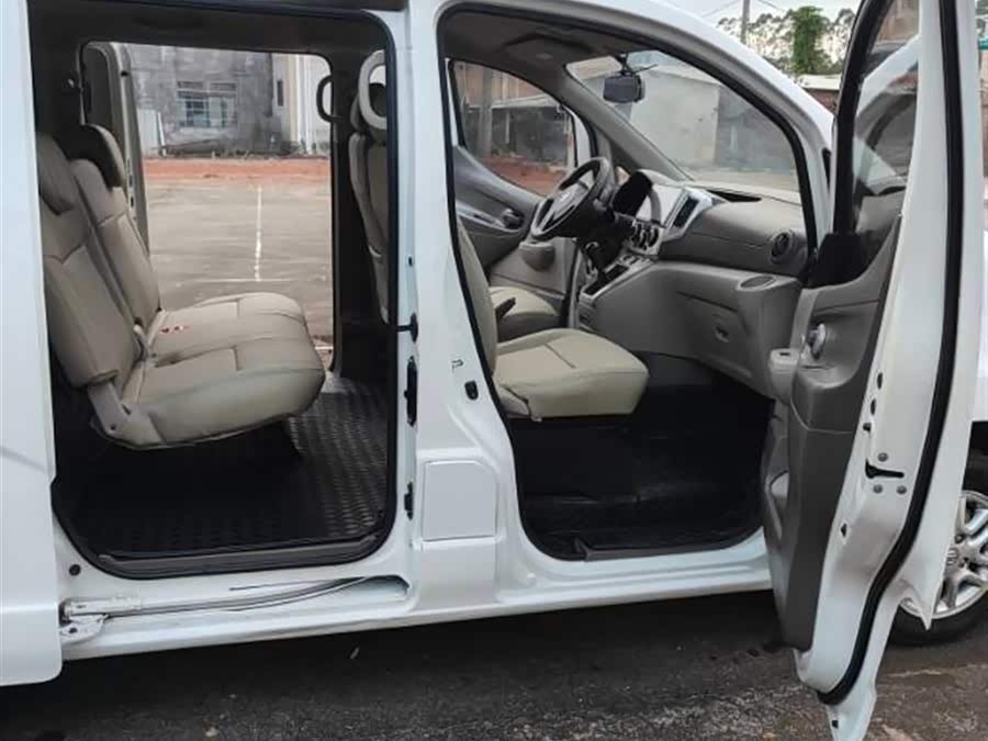 日产 日产NV200 2015 汽车图片 #9