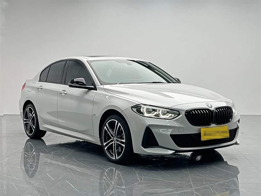 BMW 1 Series 2023 #9 BMW 1 Series 2023 car image #9