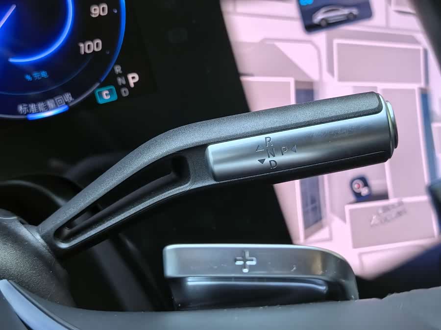 Mercedes-Benz EQS Class 2023 car image #9