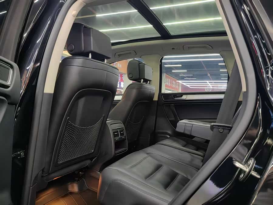 Volkswagen Touareg 2016 #9 Volkswagen Touareg 2016 car image #9