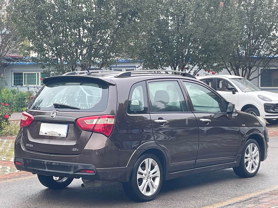 Suzuki Liana A6 2015 immagine di auto #9