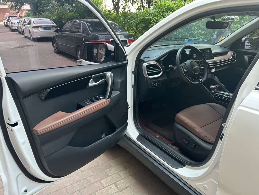 起亚 智跑 2022 汽车图片 #9