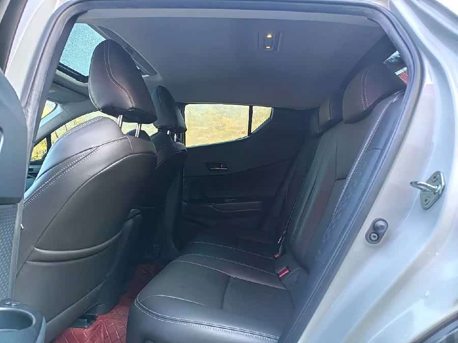 Toyota Izoa 2022 #9 Toyota Izoa 2022 immagine di auto #9