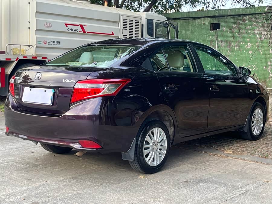 Vios 2015 car image #9