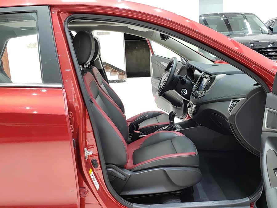 Changan Eado XT 2017 #9 Changan Eado XT 2017 car image #9