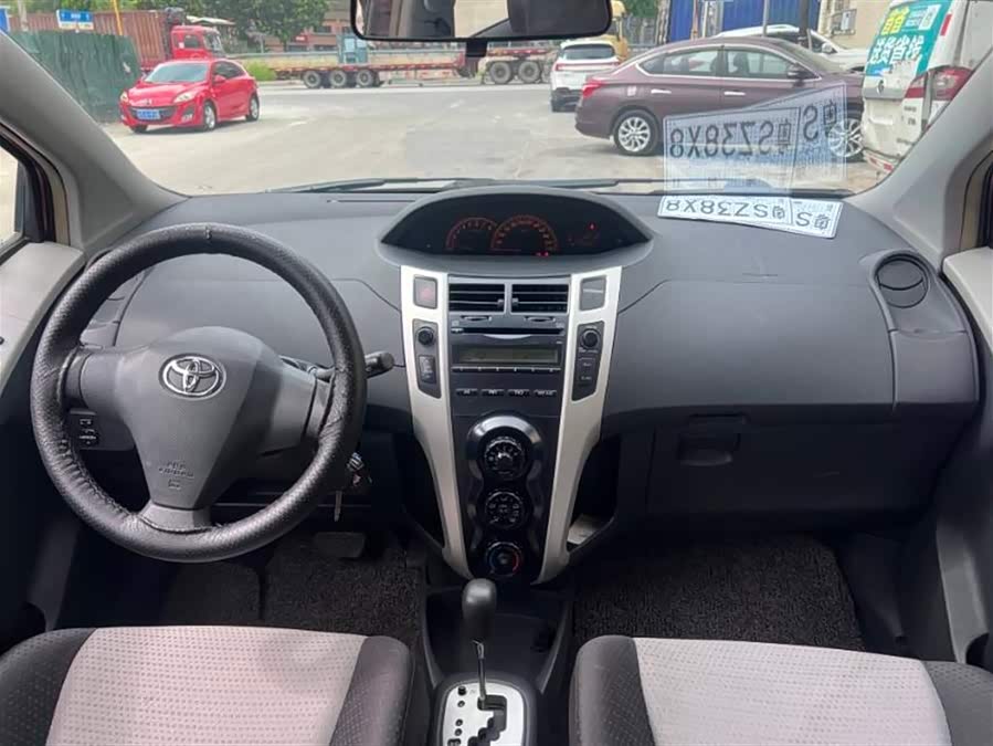 丰田 雅力士 2011 汽车图片 #9