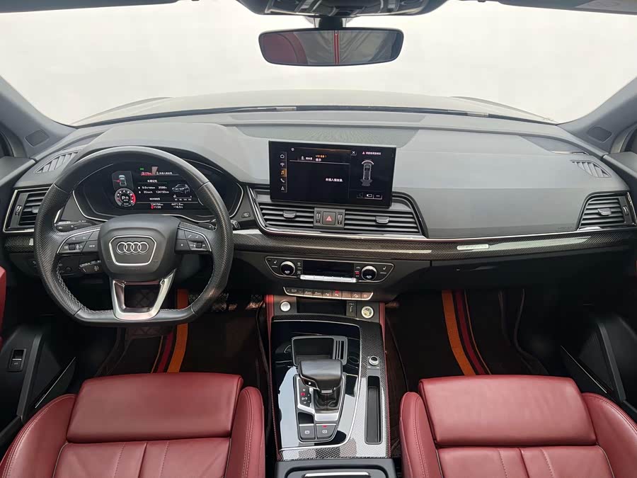 Audi Q5L Sportback 2021 car image #9