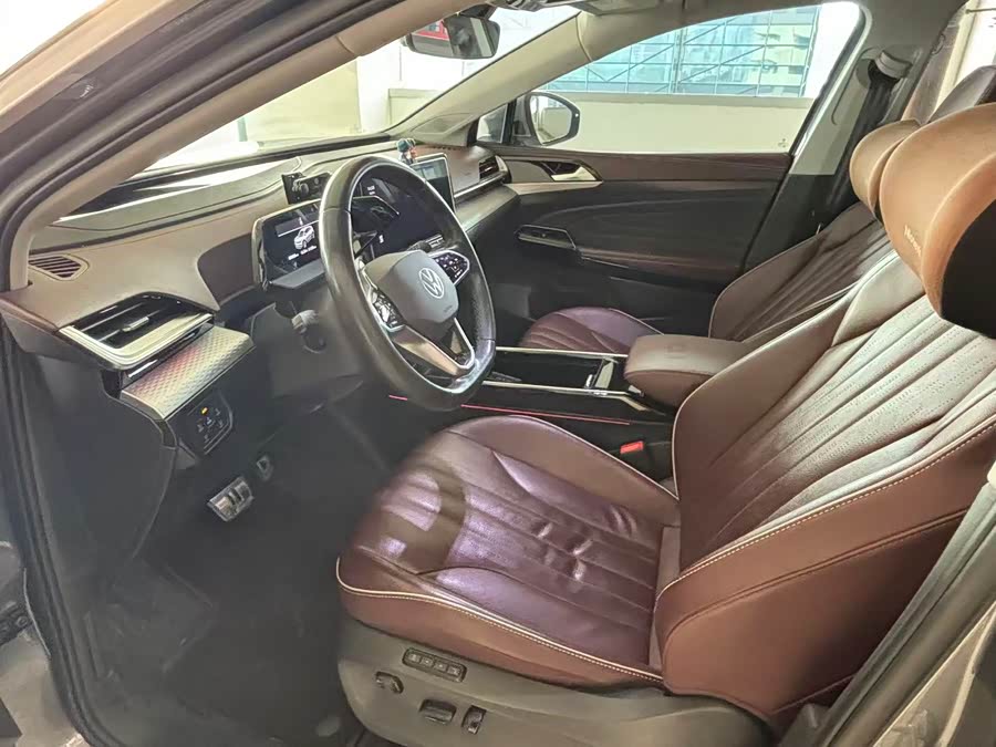 Volkswagen ID.6 X 2022 #9 Volkswagen ID.6 X 2022 car image #9