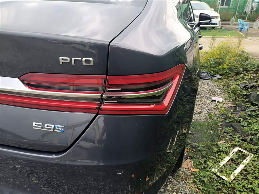 BYD Qin Pro New Energy 2020 immagine di auto #9