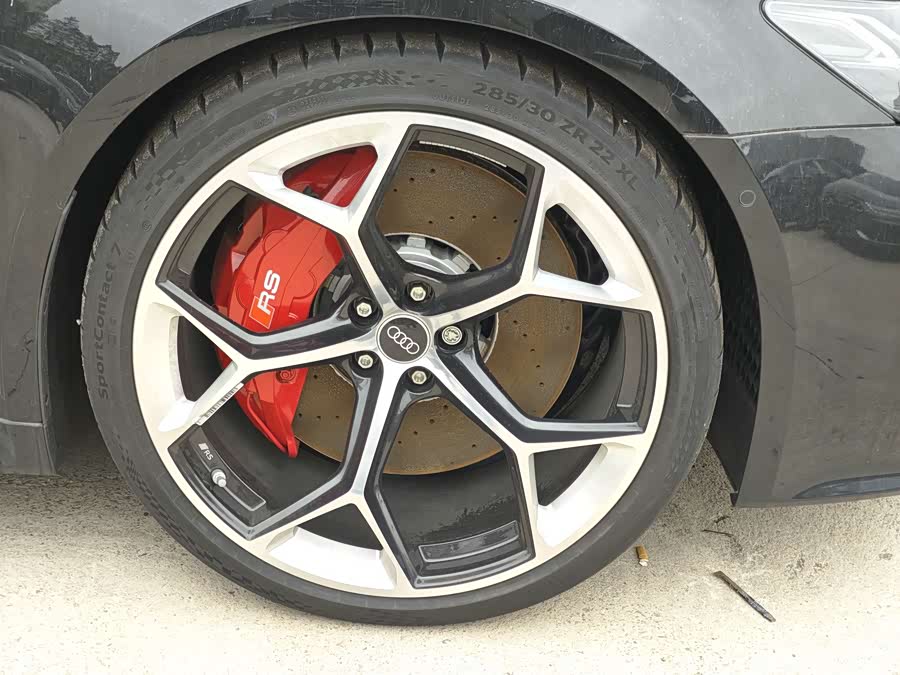 Audi RS 7 car image #9