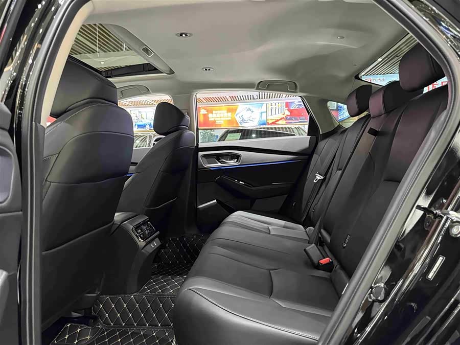 Honda Accord 2025 car image #9