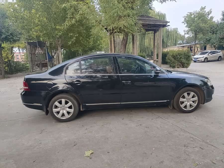 Volkswagen Passat Lingyu 2009 #9 Volkswagen Passat Lingyu 2009 car image #9