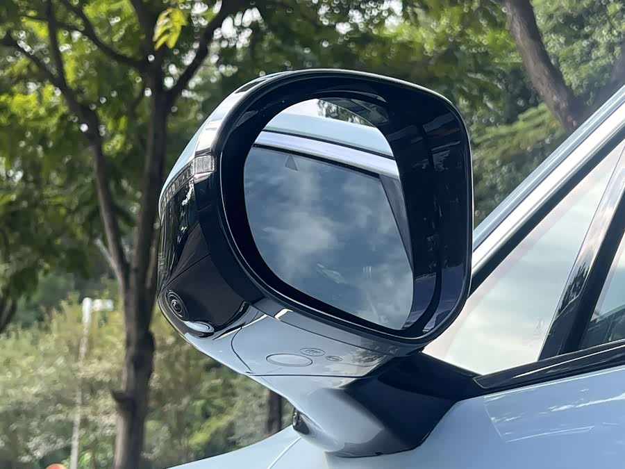 Denza N7 2024 #9 Denza N7 2024 car image #9