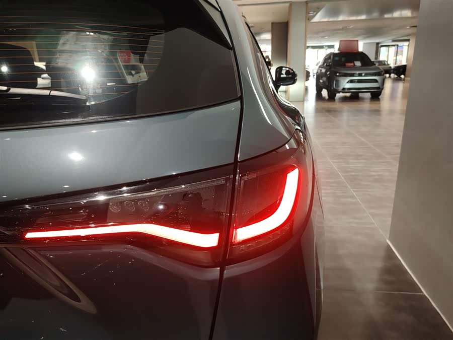 Honda ZR-V 2024 car image #9