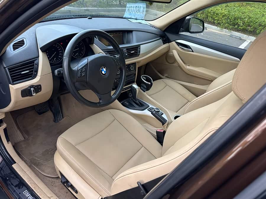 BMW X1 (Imported) 2012 car image #9