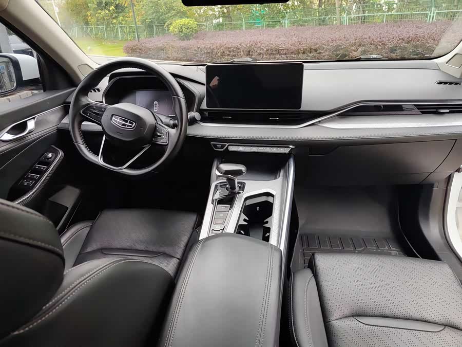 GEELY PrefaceL 2020 صورة سيارة #9