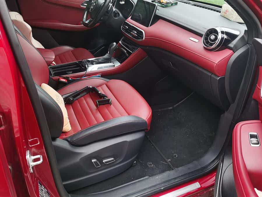 MG HS 2019 car image #9