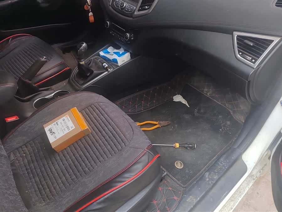 Changan Eado XT 2016 car image #9