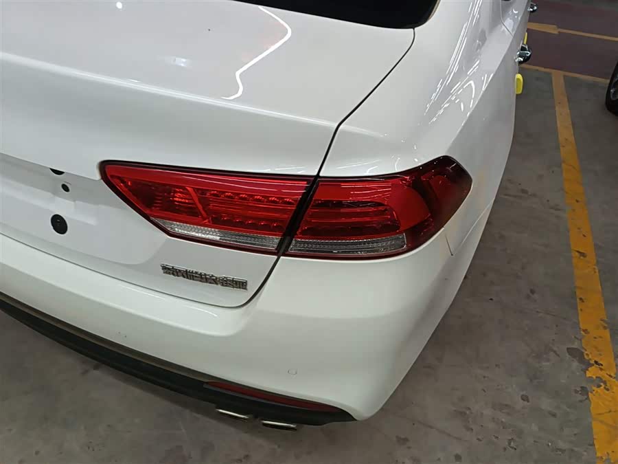 起亚 起亚K4 2015 汽车图片 #9