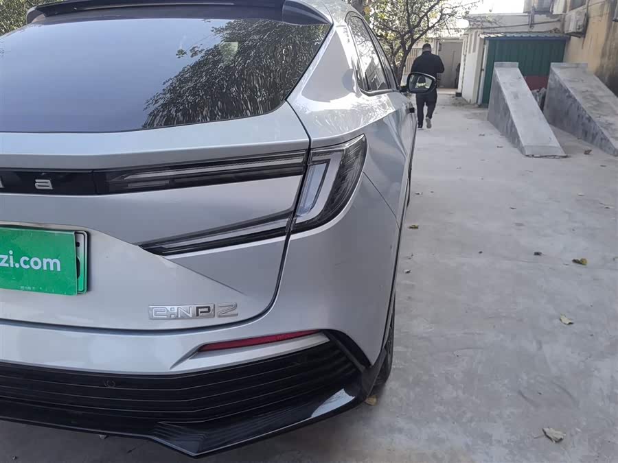 Honda e:NP2 2024 car image #9