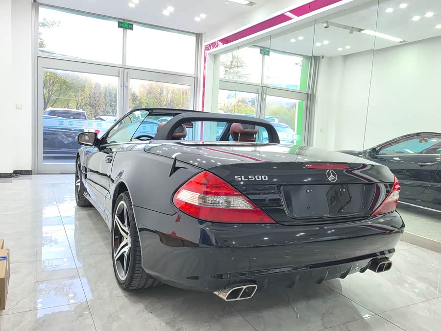 Mercedes-Benz SL Class 2012 car image #9