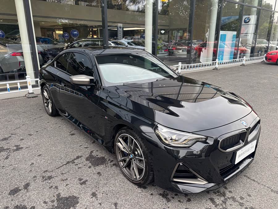 BMW M240i 2024 immagine di auto #9