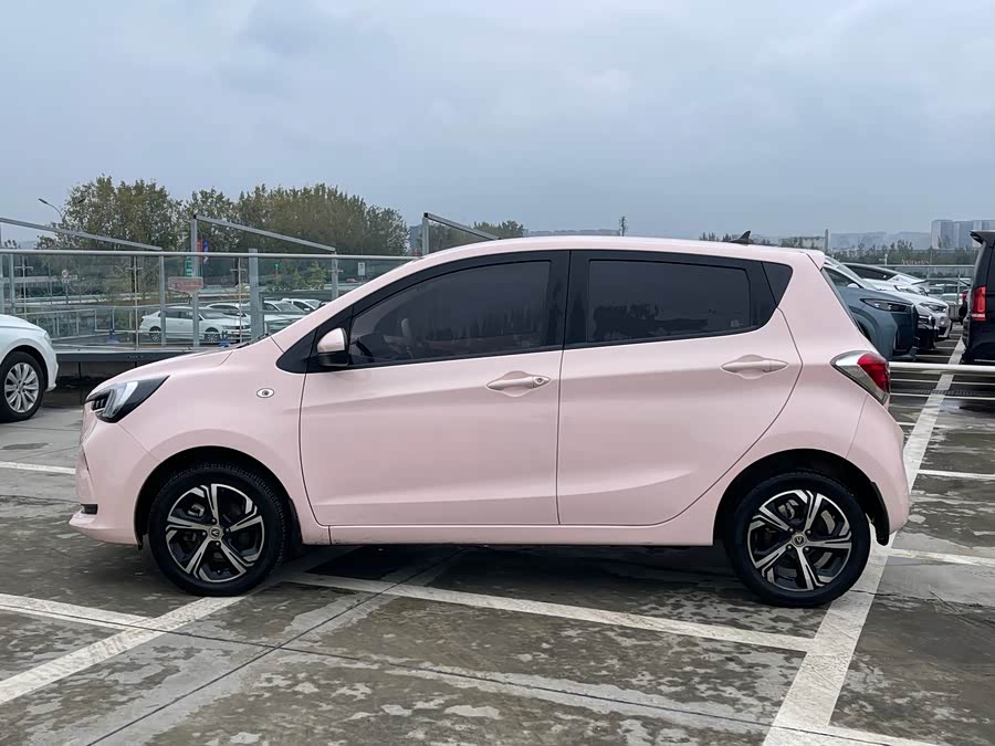 Changan BenBen E-Star 2022 car image #9