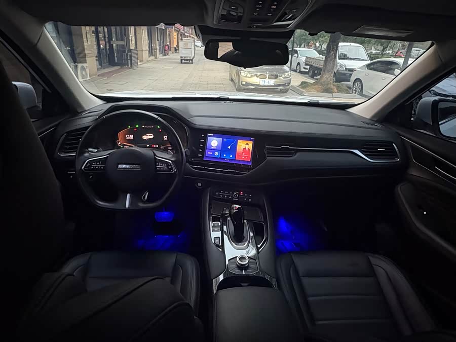 Haval F7 2019 car image #9