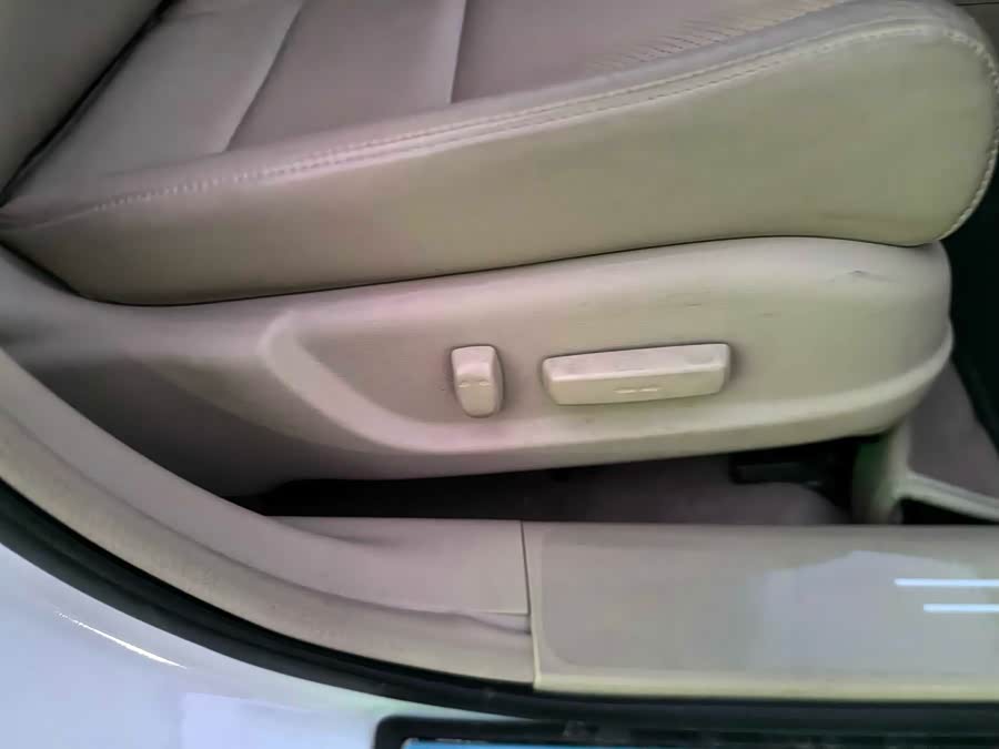 Honda Spirior 2014 صورة سيارة #9