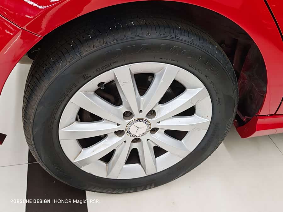 Mercedes-Benz A Class (Imported) 2013 immagine di auto #9