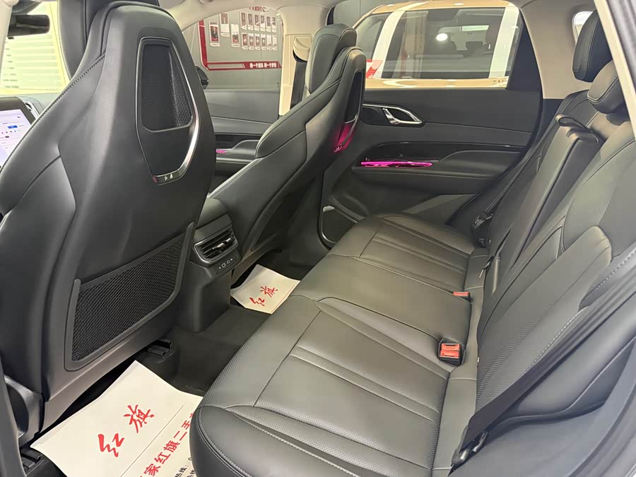 HongQi HS3 PHEV 2025 #9 HongQi HS3 PHEV 2025 car image #9