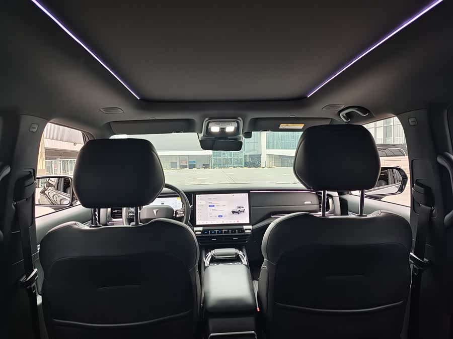 Deepal G318 2024 car image #9