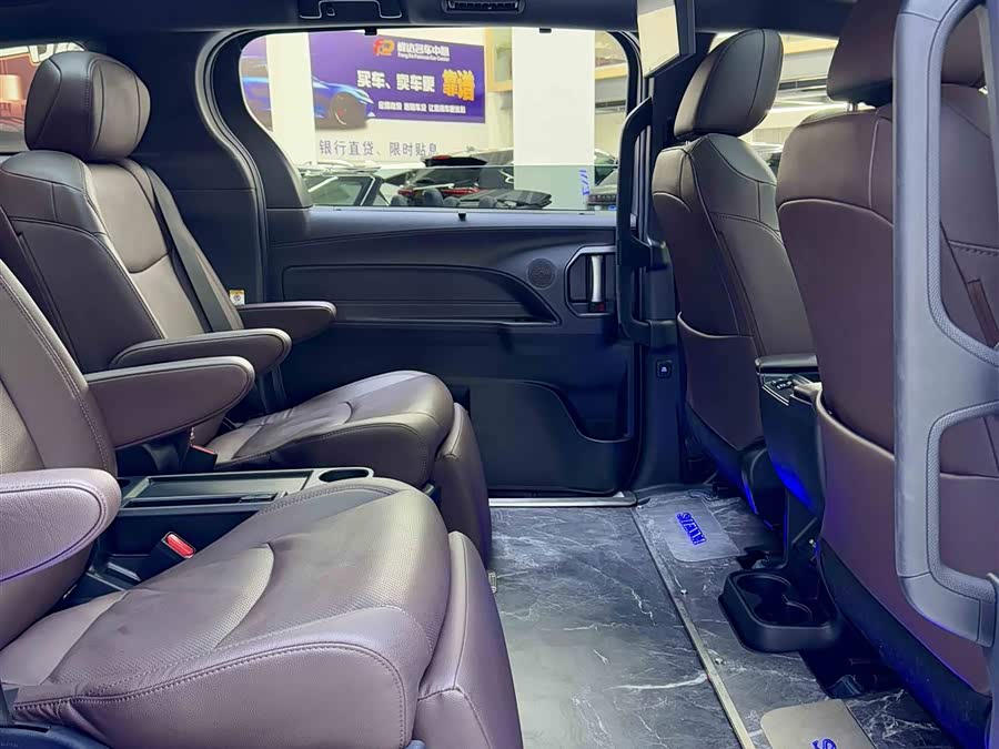 丰田 赛那SIENNA 2022 汽车图片 #9