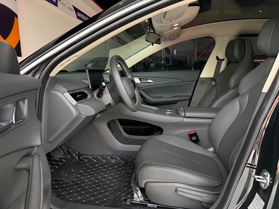 Forthing S7 2025 #9 Forthing S7 2025 صورة سيارة #9