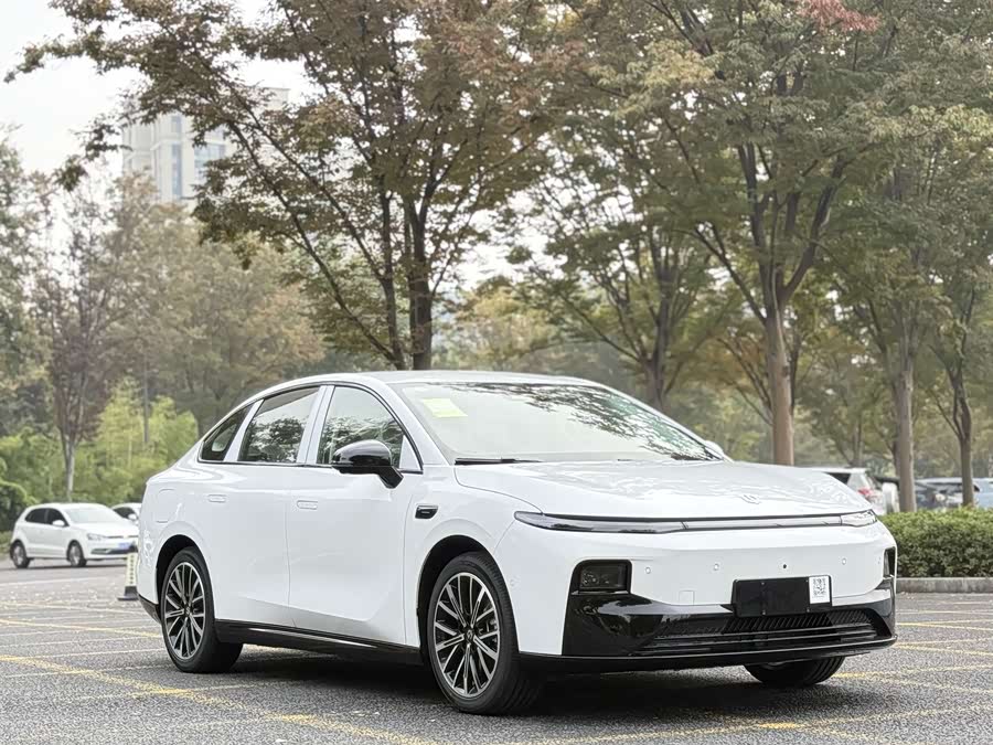 零跑汽车 零跑B01 汽车图片 #9