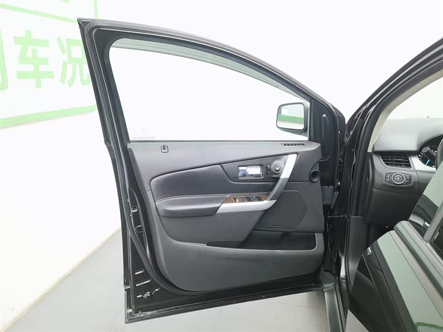 Ford Edge (Imported) 2013 immagine di auto #9