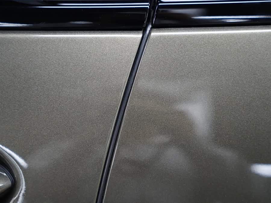 BMW X5 M 2020 car image #9