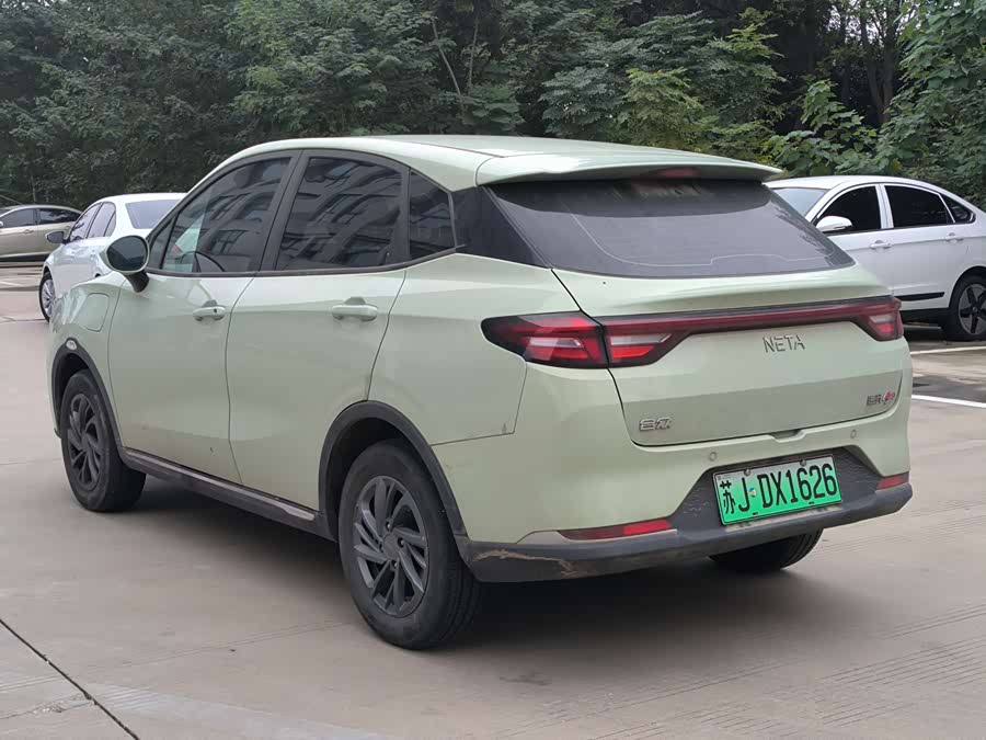 哪吒汽车 哪吒AYA 2023 汽车图片 #9