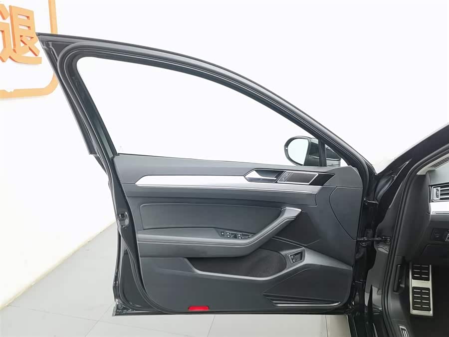 Volkswagen Magotan GTE 2022 car image #9