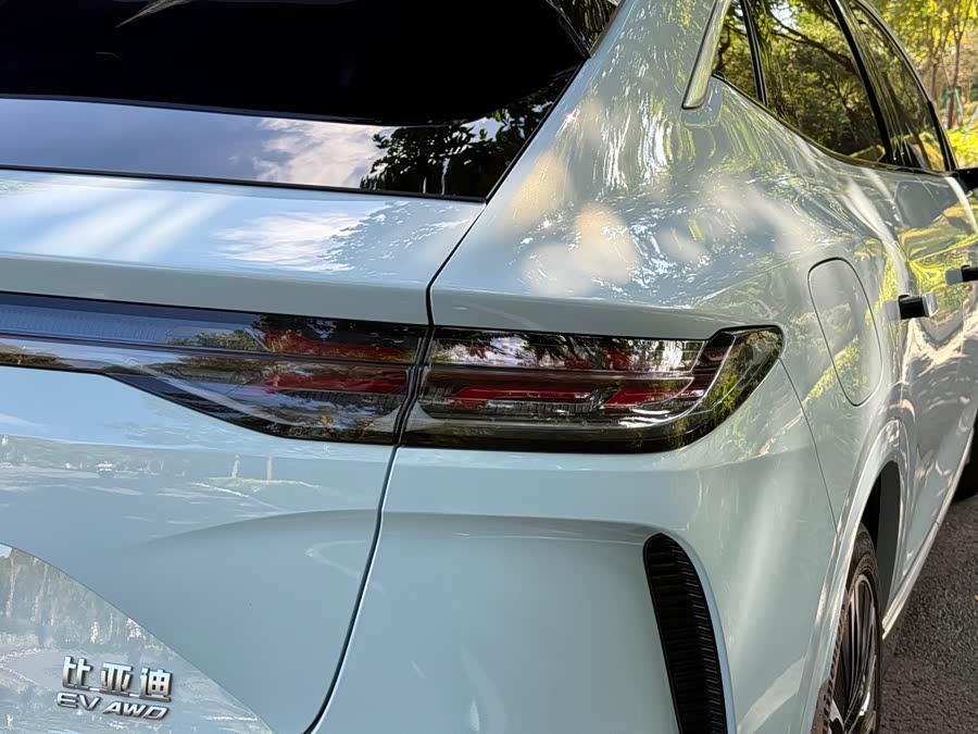 Denza N7 2024 car image #9