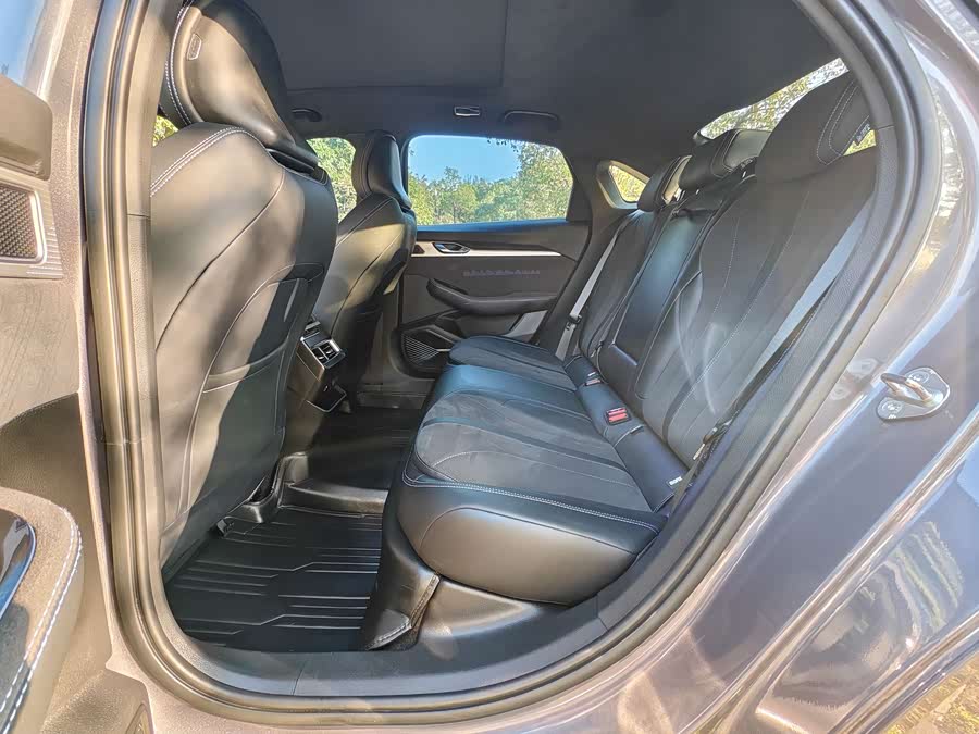 GEELY Preface 2024 car image #9