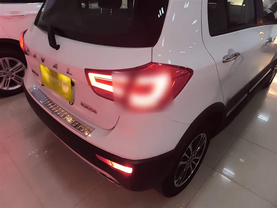 Haval H1 2015 изображение автомобиля #9