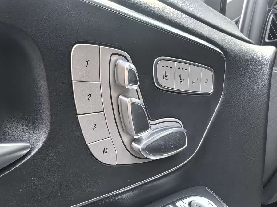 Mercedes-Benz V Class 2022 #9 Mercedes-Benz V Class 2022 immagine di auto #9