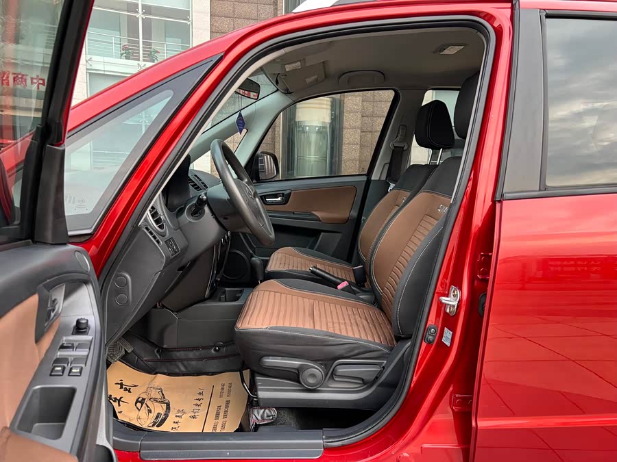 铃木 天语 SX4 2014 汽车图片 #9