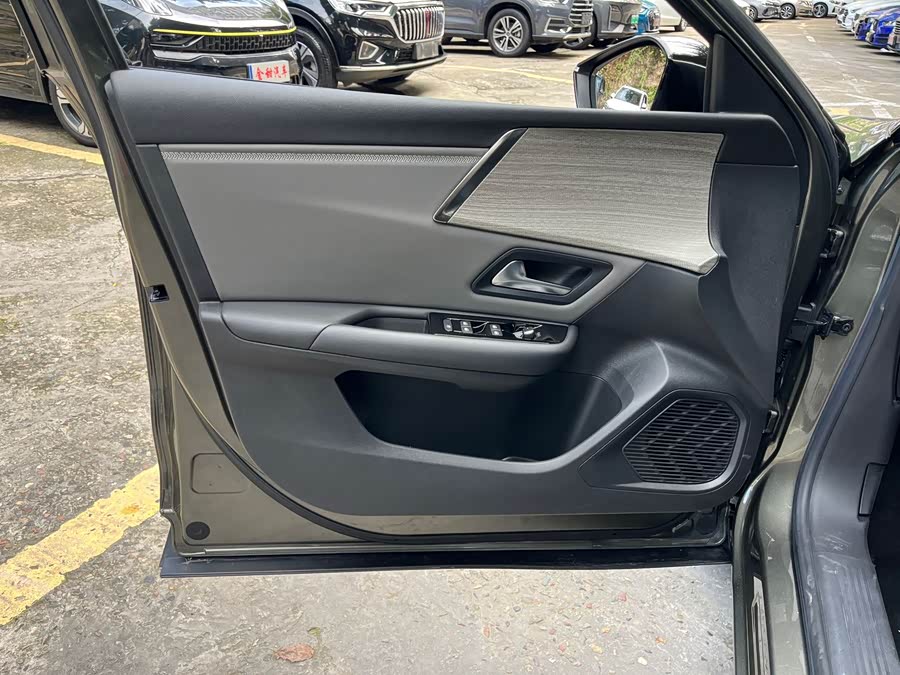 Citroen C5 X 2023 #9 Citroen C5 X 2023 car image #9