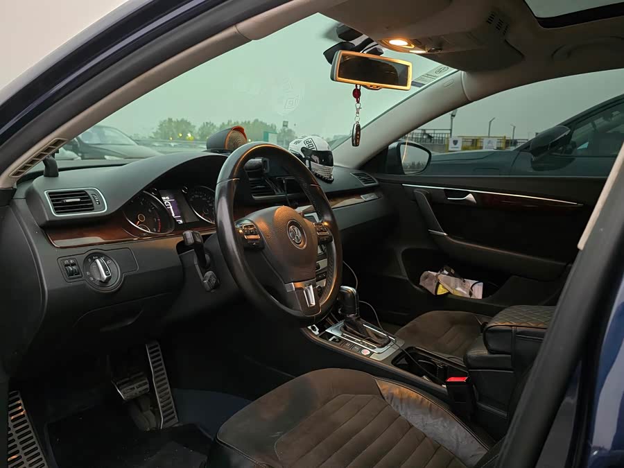 Volkswagen Magotan (Imported) 2012 car image #9