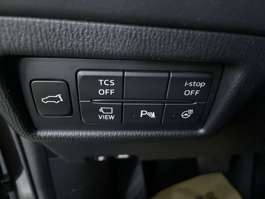 Mazda CX-8 2021 изображение автомобиля #9